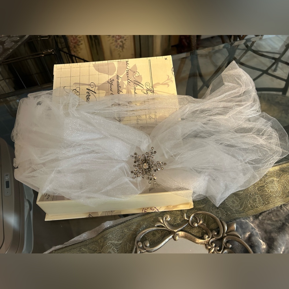 Wedding wrap with rhinestone star